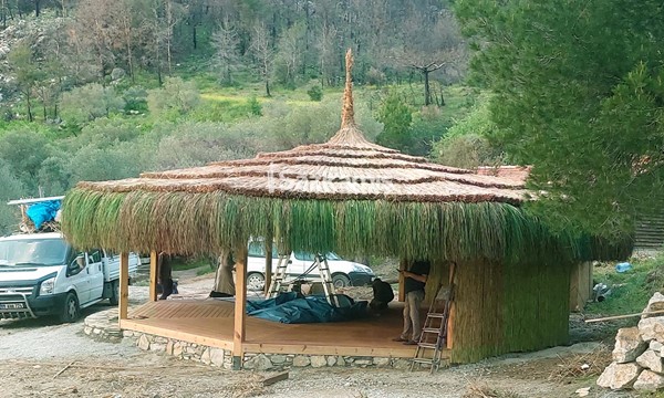 Doğal Ot Çatı Kaplama